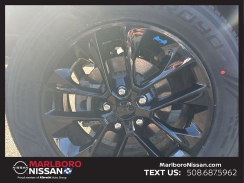 Used 2023 Jeep Wrangler Unlimited Sahara w/ Cold Weather Group image 10