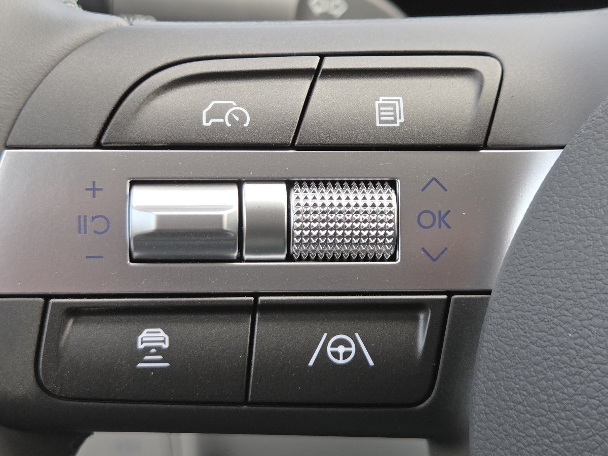 New 2027 Hyundai Kona SEL Sport AWD/4WD image 32