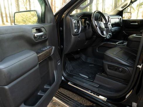 Used 2021 GMC Sierra 1500 Denali w/ Denali Premium Package image 11