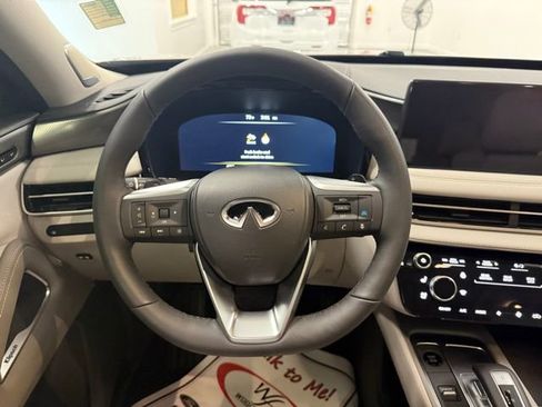 Used 2026 INFINITI QX60 Luxe w/ Family Package image 19