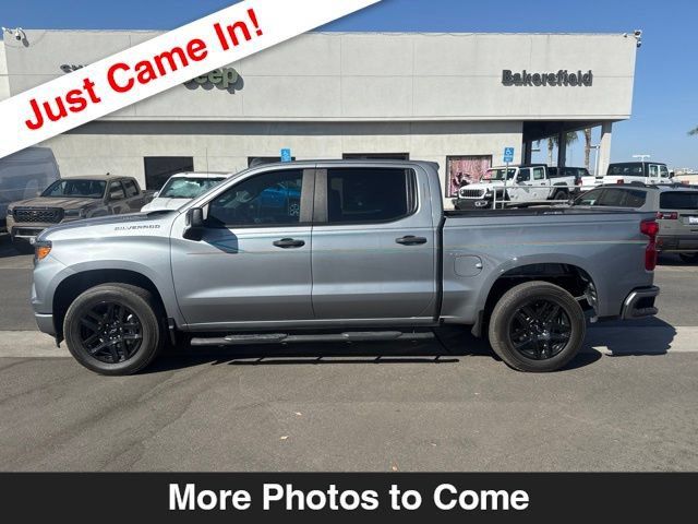 Used 2025 Chevrolet Silverado 1500 Custom RWD image 2