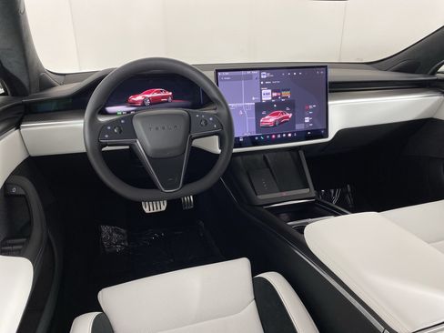 Used 2025 Tesla Model S Plaid AWD/4WD image 24
