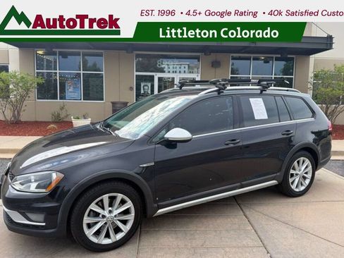 Used 2017 Volkswagen Golf Alltrack S AWD/4WD image 1
