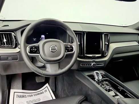 Used 2025 Volvo XC60 B5 Ultra w/ Protection Package Premier AWD/4WD image 12