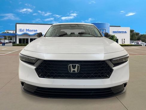 New 2025 Honda Accord SE image 9