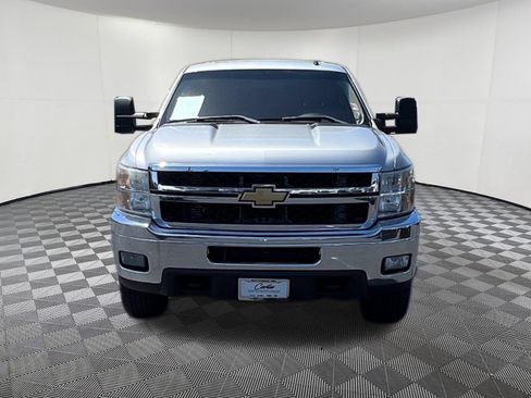 Used 2011 Chevrolet Silverado 3500 LTZ AWD/4WD image 2
