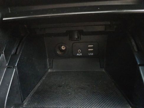 Used 2017 Subaru Outback 2.5i Premium image 24