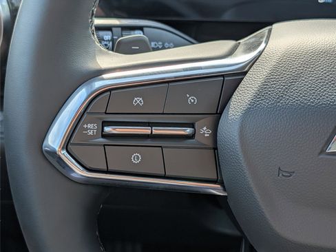 New 2026 Chevrolet Equinox LT FWD image 22