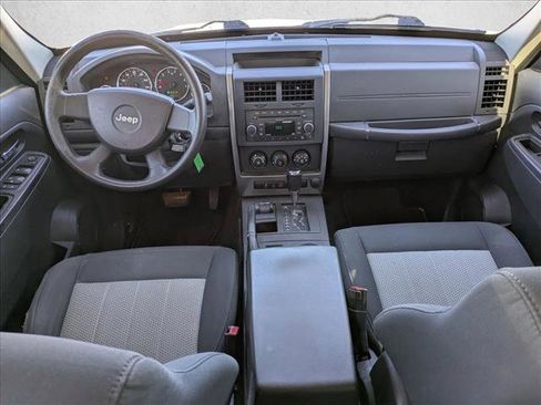 Used 2010 Jeep Liberty Sport w/ Popular Equipment Group image 16