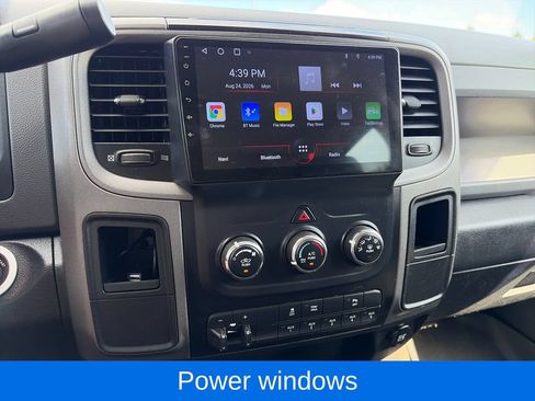 Used 2015 RAM 2500 Tradesman w/ Chrome Appearance Group AWD/4WD image 17