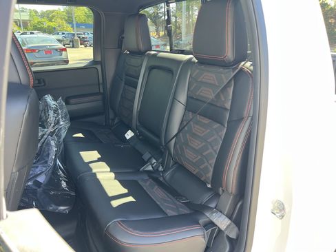 New 2026 Nissan Frontier PRO-4X w/ Pro Premium Package AWD/4WD image 17
