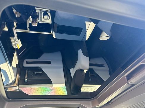 Used 2024 GMC Hummer EV 3X w/ Extreme Off-Road Package image 20