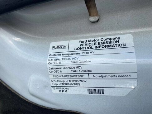 Used 2018 Ford Transit 350 XLT image 16