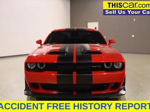 Used 2023 Dodge Challenger SRT Hellcat RWD image 3