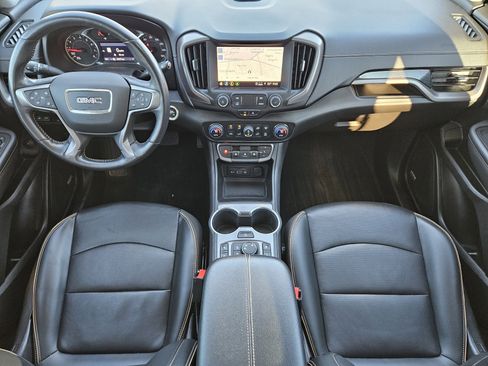 Used 2022 GMC Terrain AT4 w/ Infotainment Package II image 27