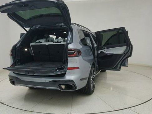 Used 2026 BMW X7 xDrive40i image 80
