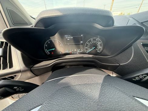 Used 2023 Ford Transit Connect XL image 17