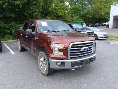 Used 2017 Ford F150 XLT w/ Equipment Group 302A Luxury AWD/4WD image 1