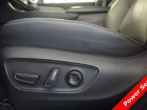 Used 2024 Toyota Grand Highlander AWD image 7