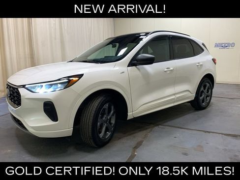 Used 2024 Ford Escape ST-Line w/ Tech Pack #1 AWD/4WD image 43