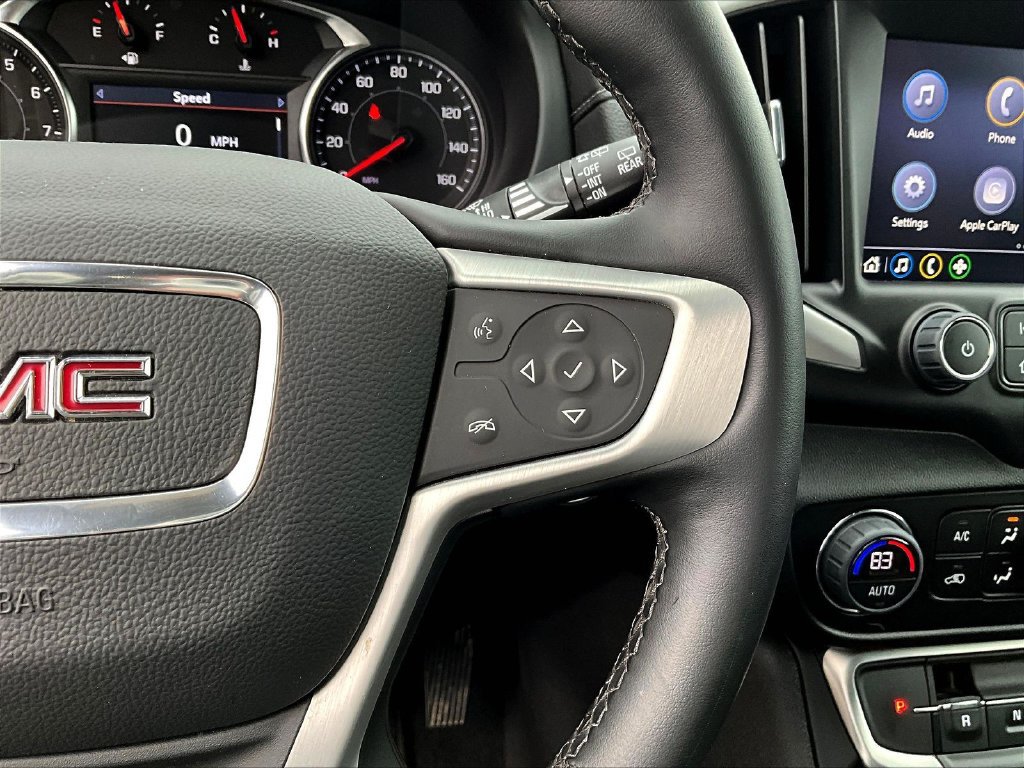 Used 2023 GMC Terrain SLT AWD/4WD image 14