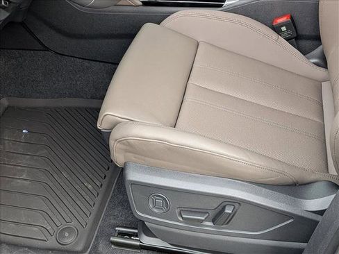 New 2025 Audi Q5 Premium Plus image 4