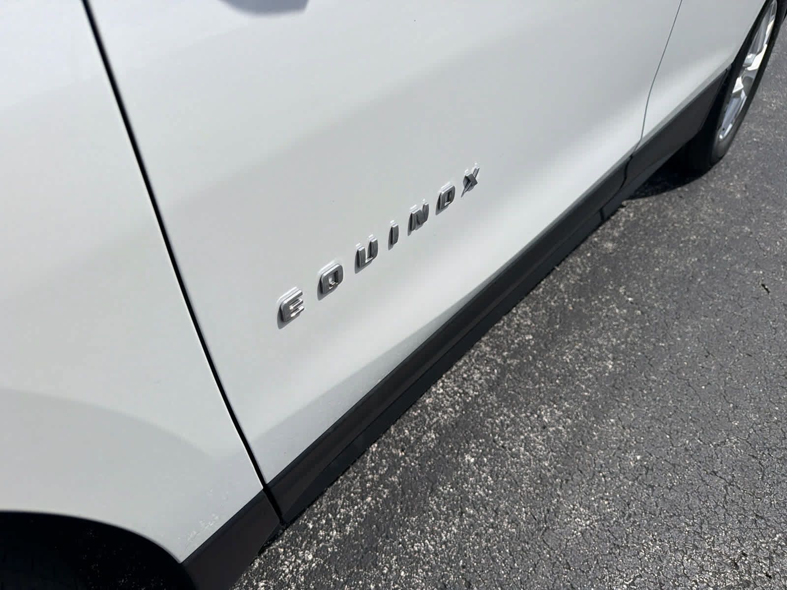 Used 2022 Chevrolet Equinox LT FWD image 10
