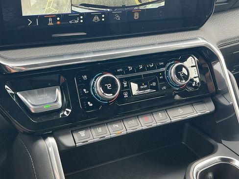 New 2026 GMC Sierra 3500 Denali AWD/4WD image 20