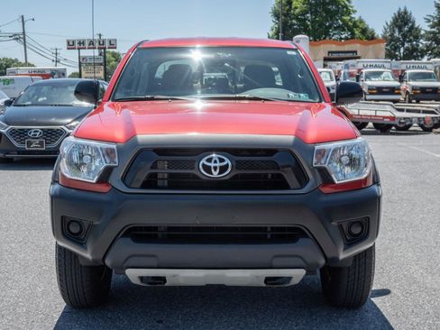 Used 2014 Toyota Tacoma 4x4 Double Cab w/ Convenience Package image 2