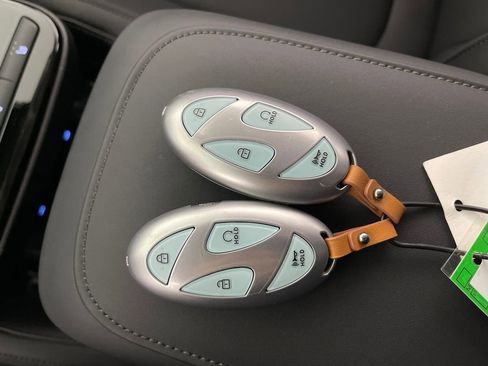 New 2026 Hyundai Ioniq 5 SEL image 26