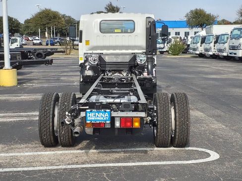 New 2025 Chevrolet Low Cab Forward 5500XG image 5