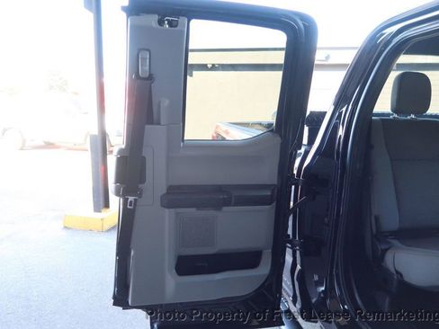 Used 2020 Ford F250 XL w/ Power Equipment Group image 23