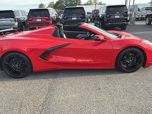 Used 2020 Chevrolet Corvette Stingray Preferred Conv w/ 2LT Preferred Equipment Group RWD image 4