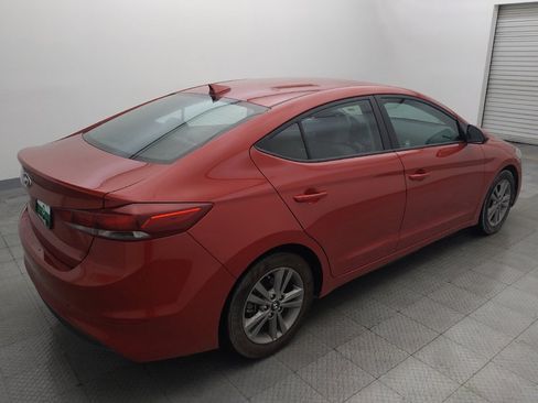 Used 2018 Hyundai Elantra SEL FWD image 9