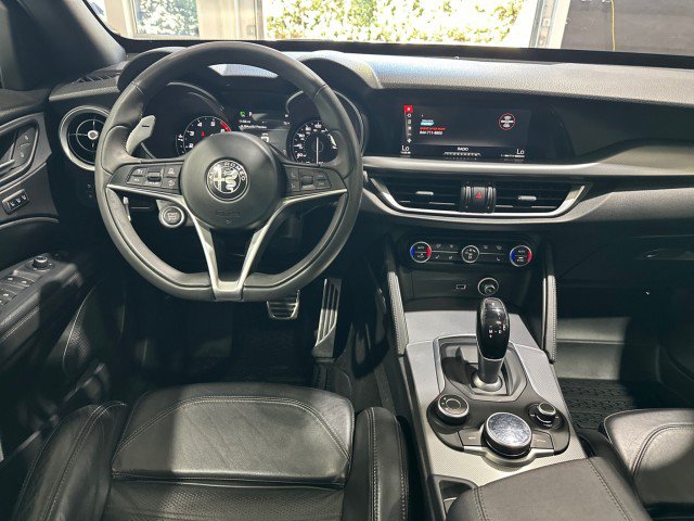 Used 2018 Alfa Romeo Stelvio Ti Sport AWD/4WD image 41