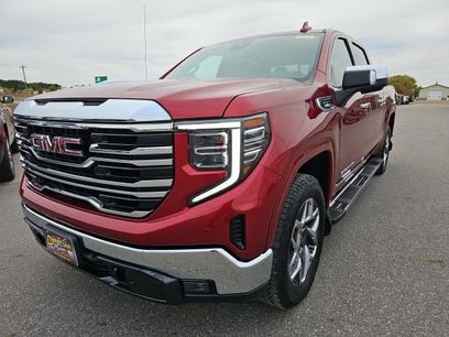 Used 2023 GMC Sierra 1500 SLT w/ SLT Premium Package
