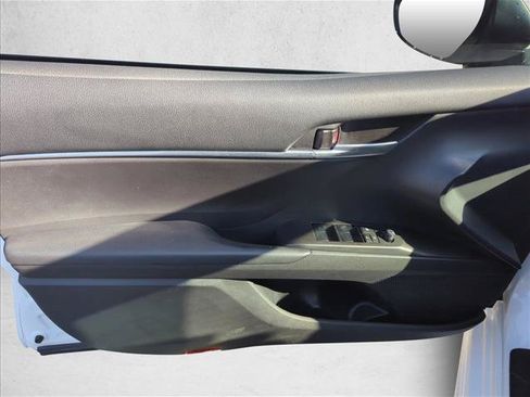 Certified 2024 Toyota Camry SE FWD image 11