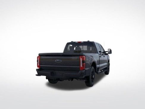 New 2026 Ford F250 Lariat w/ Black Appearance Package AWD/4WD image 10