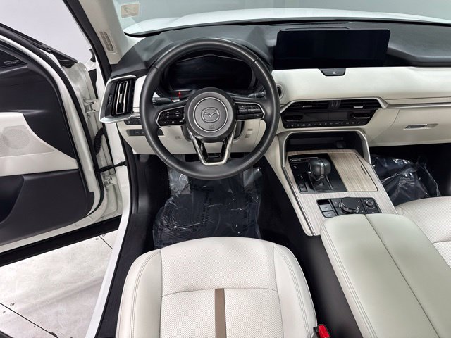 Used 2024 MAZDA CX-90 Plug-In Hybrid w/ Premium Plus AWD/4WD image 17