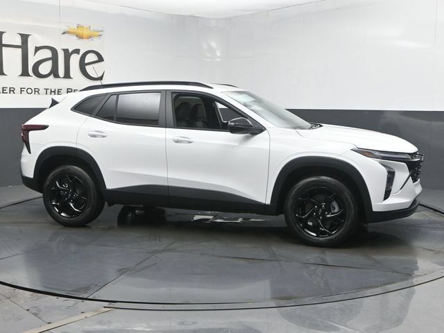 New 2026 Chevrolet Trax LT w/ Driver Confidence Package FWD image 1