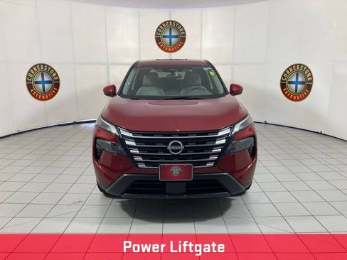 Used 2025 Nissan Rogue SV AWD/4WD image 17