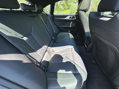 Used 2025 BMW i4 xDrive40i w/ M Sport Package AWD/4WD image 32