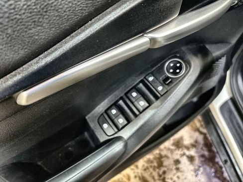 Certified 2022 Kia Seltos LX image 17