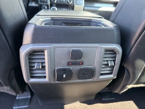 Used 2018 Ford F150 Raptor w/ Equipment Group 802A Luxury image 17