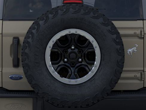 New 2026 Ford Bronco Badlands image 25