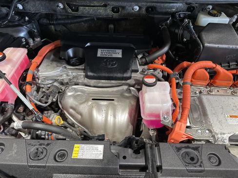 Used 2016 Toyota RAV4 XLE image 21