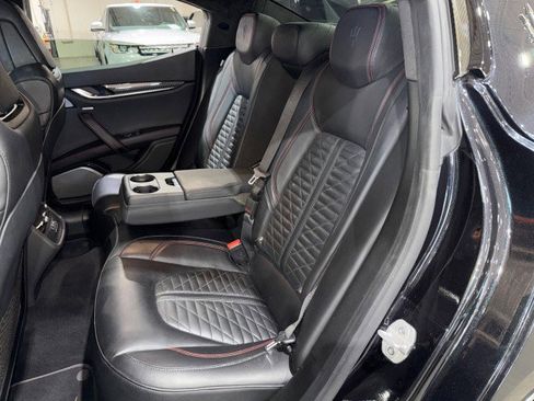 Used 2022 Maserati Ghibli Trofeo image 13