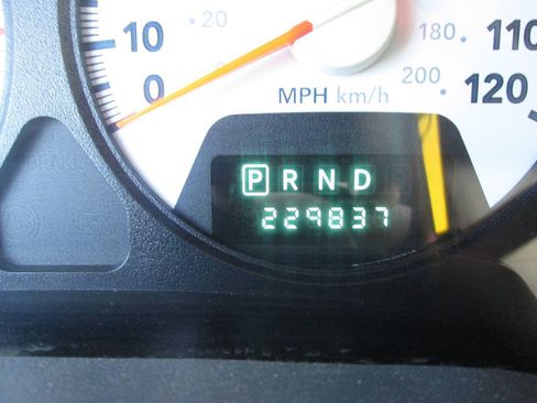 Used 2007 Dodge Ram 2500 Truck SLT w/ Light Group AWD/4WD image 19