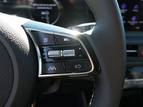 New 2026 Kia Seltos EX image 14