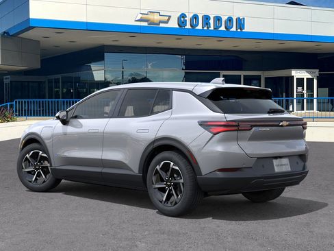 New 2026 Chevrolet Equinox EV LT image 3